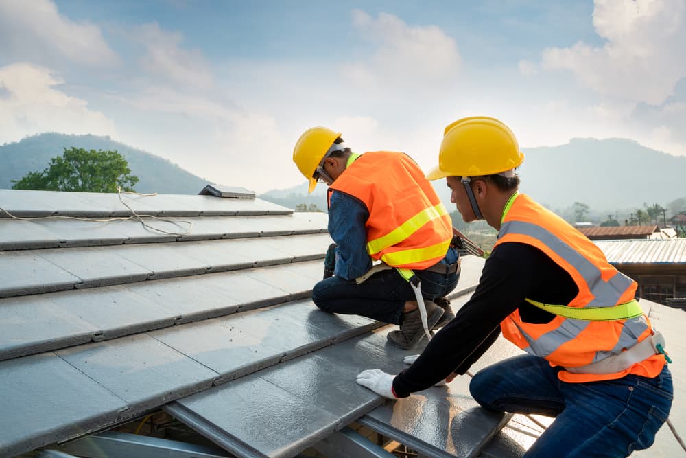 roof repair in La Habra CA